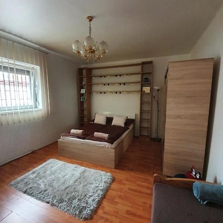 德布勒森Orchidea Apartman公寓 外观 照片