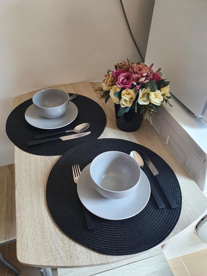 德布勒森Orchidea Apartman公寓 外观 照片