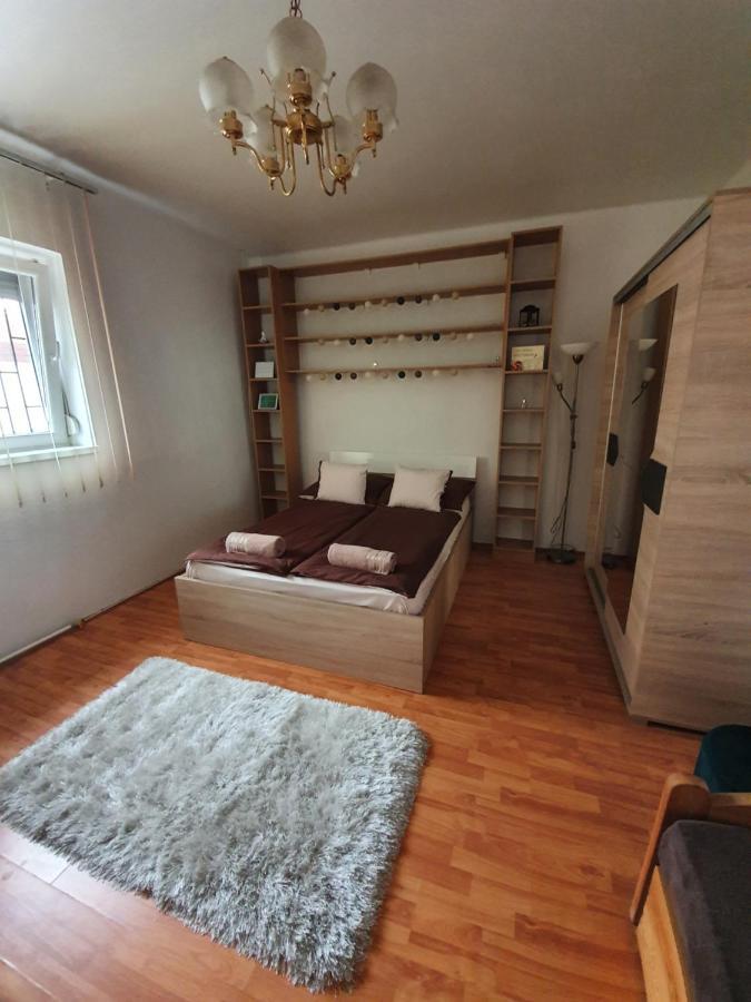 德布勒森Orchidea Apartman公寓 外观 照片